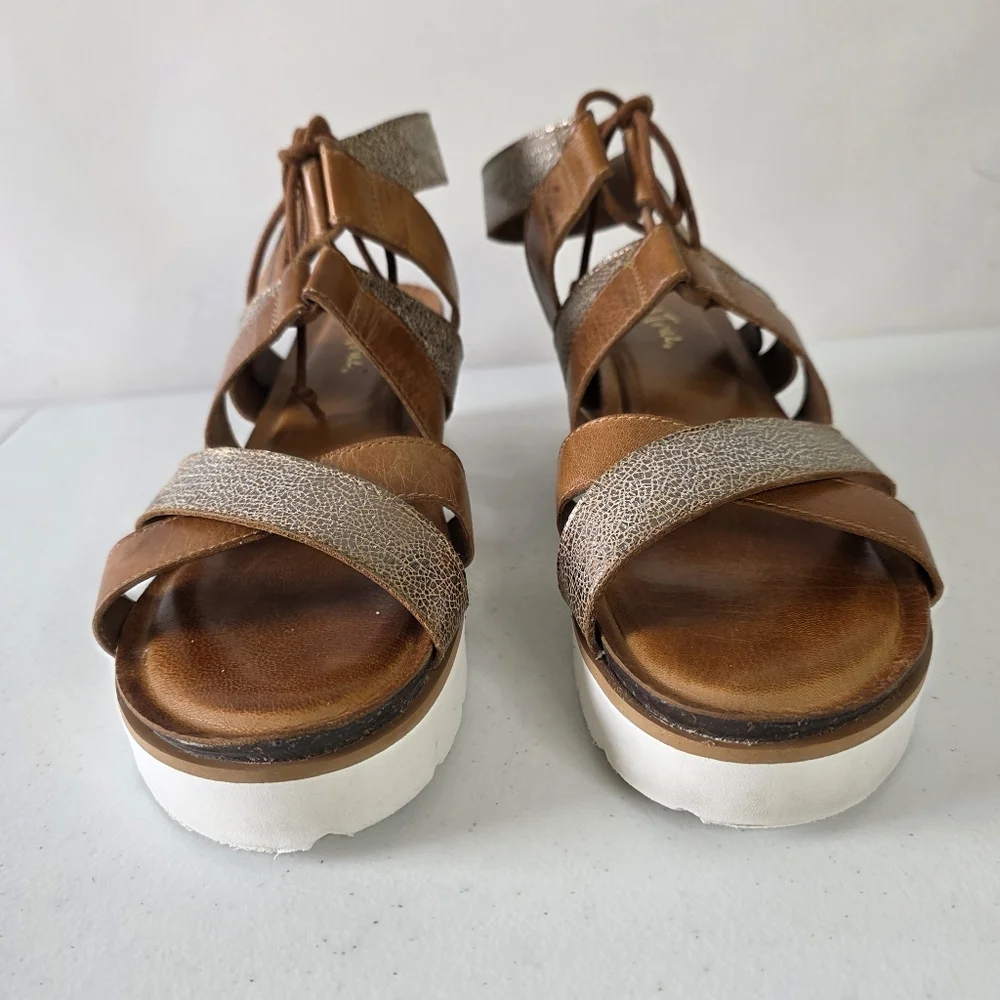 Diba True‎ Gitty Yup Leather Sandals Size 11 M Tie Ankle Strap Metallic Shoes